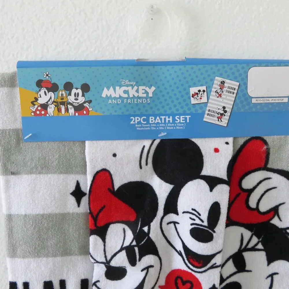 (#102) Disney Mickey and Minnie Mouse Love 2 Piece Bath Set